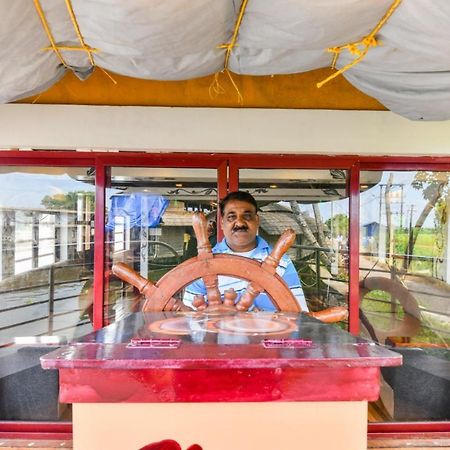 Friends Cruise, Nightstay Houseboat Alappuzha Экстерьер фото