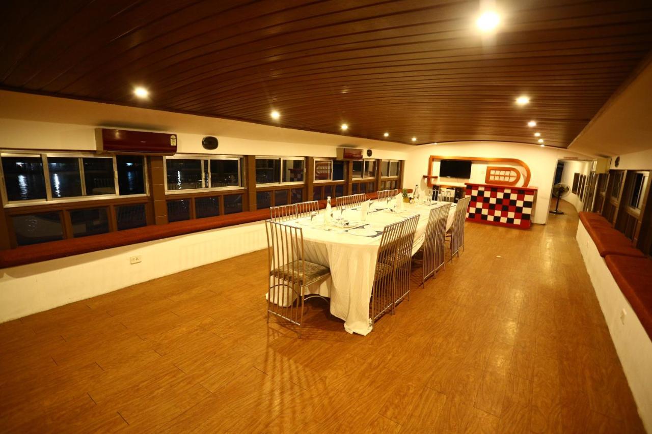 Friends Cruise, Nightstay Houseboat Alappuzha Экстерьер фото