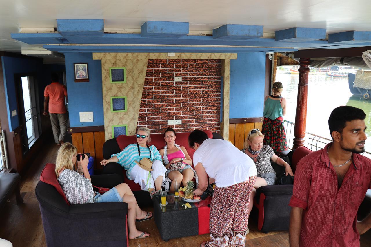 Friends Cruise, Nightstay Houseboat Alappuzha Экстерьер фото