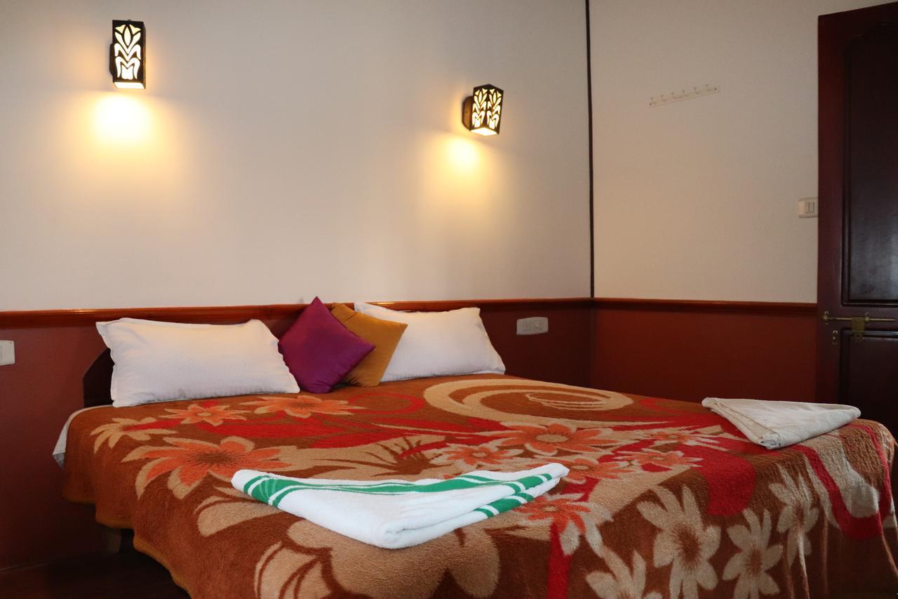 Friends Cruise, Nightstay Houseboat Alappuzha Экстерьер фото